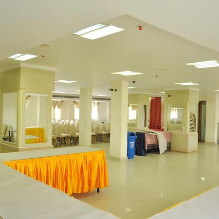 Nayagara Hotel Chennai Luaran gambar