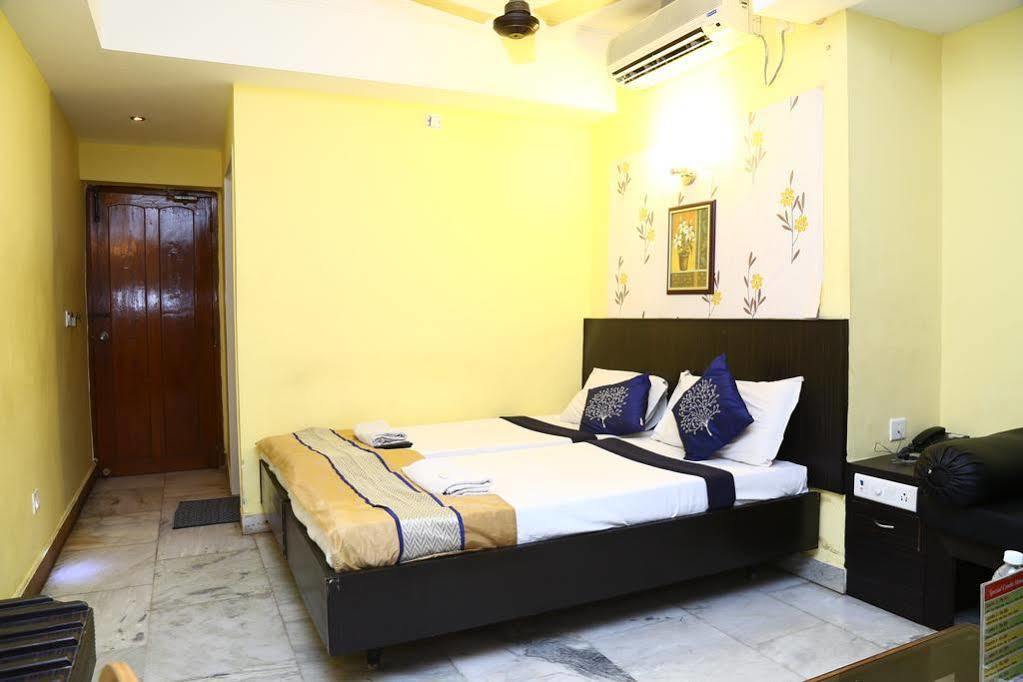 Nayagara Hotel Chennai Luaran gambar